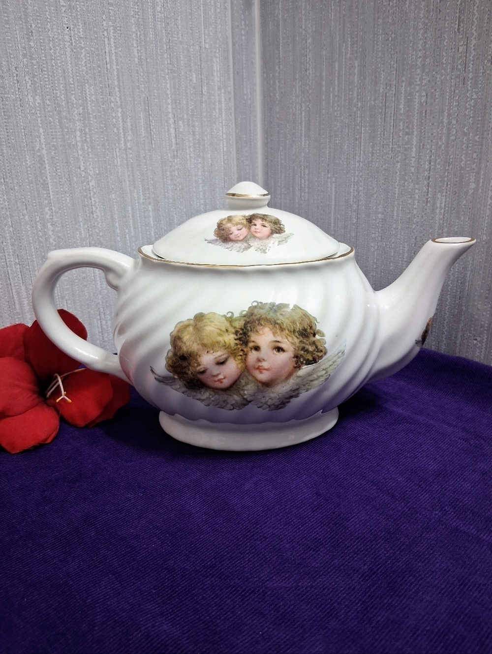 Vintage Staffordshire Cherub Angels English Teapot Fine China Gold Trim
